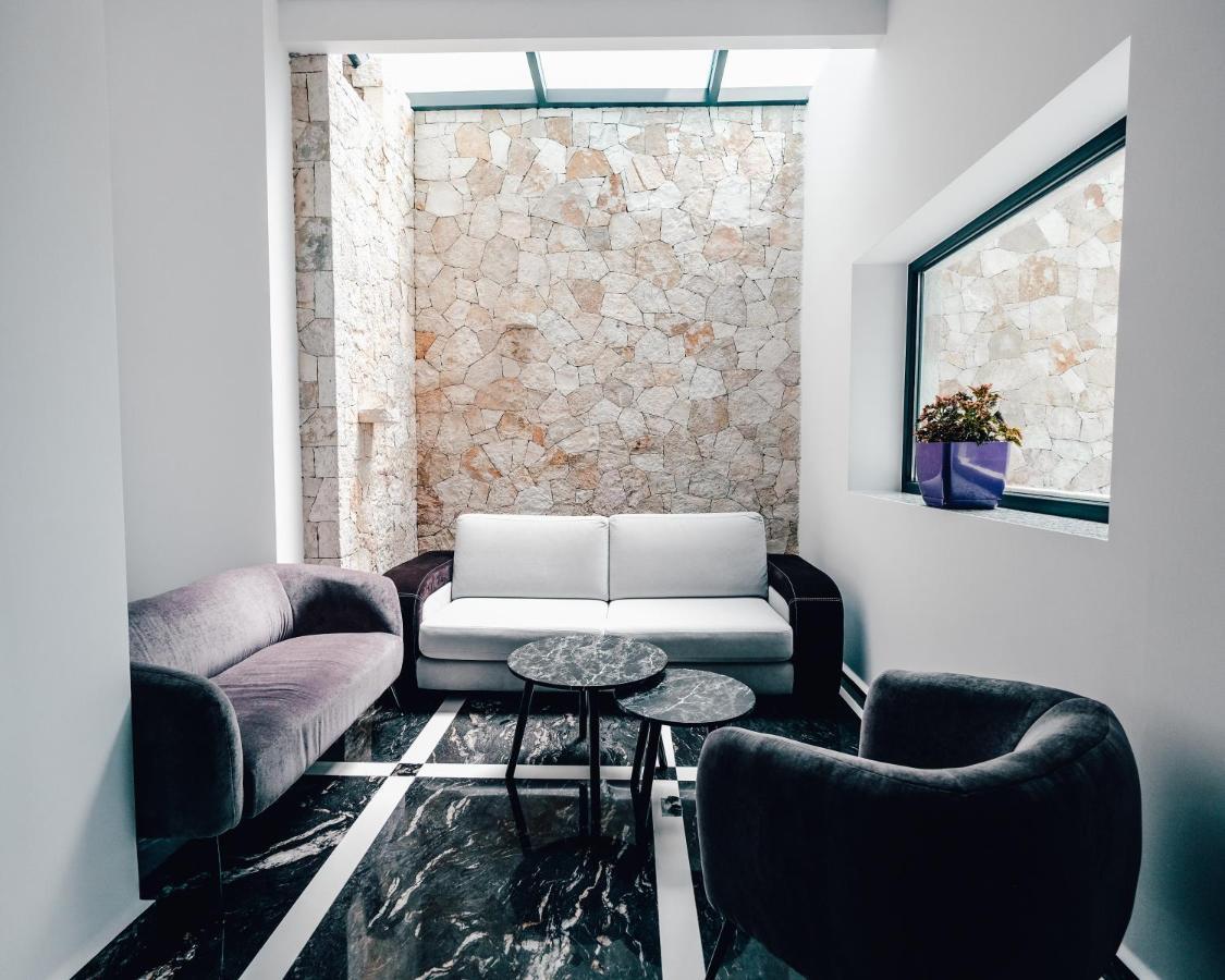 El Primero Hotel Саранде Екстериор снимка