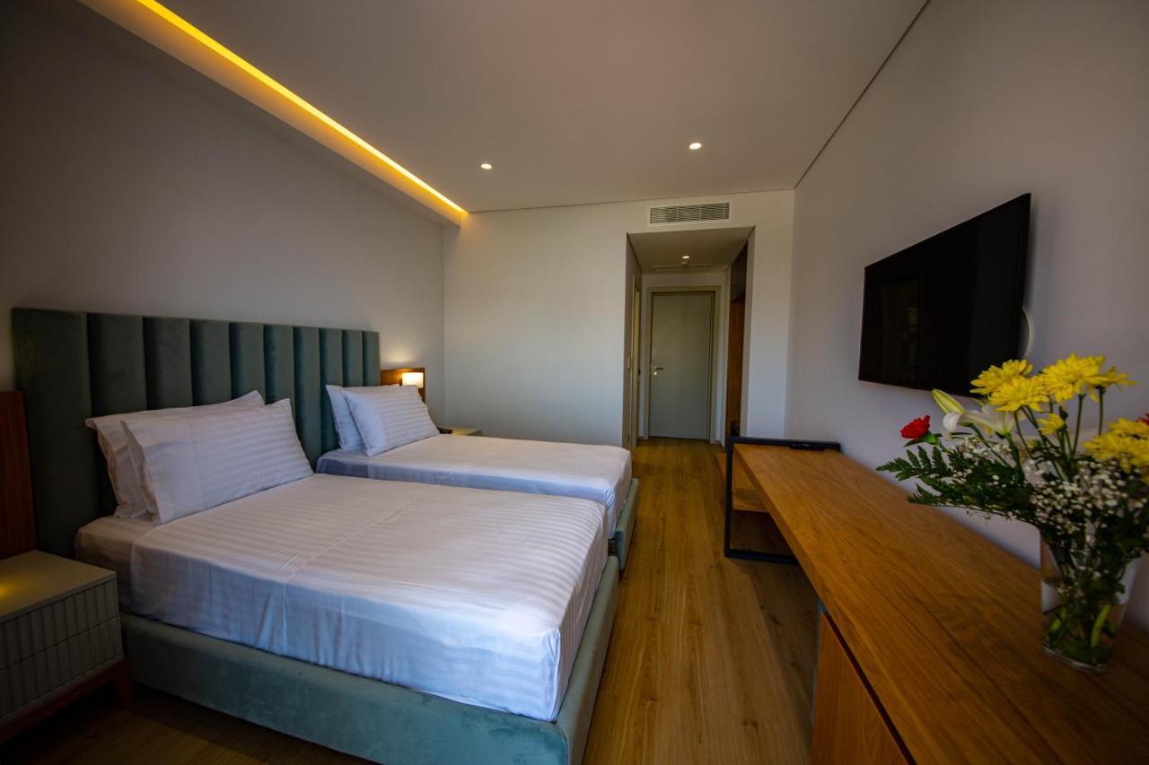 El Primero Hotel Саранде Екстериор снимка