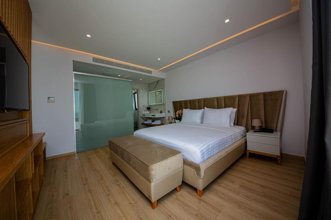 El Primero Hotel Саранде Екстериор снимка