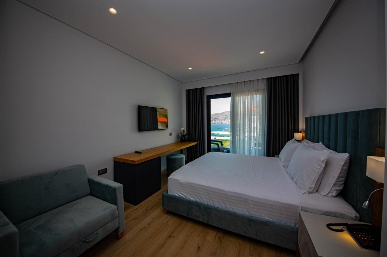 El Primero Hotel Саранде Екстериор снимка